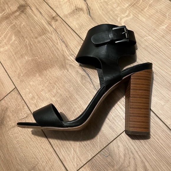 Hot Kiss Black Chunky Platform Heels with Ankle Strap Size 10 - Picture 9 of 9